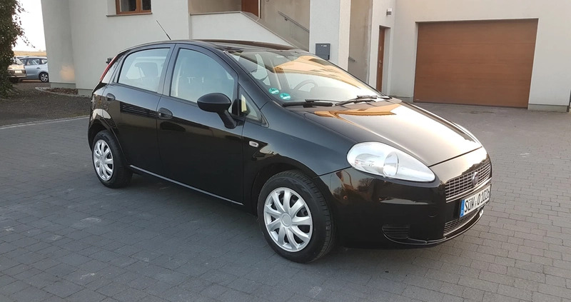 Fiat Grande Punto cena 13900 przebieg: 195000, rok produkcji 2009 z Olesno małe 529